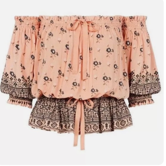 Spell & The Gypsy Lionheart Off-Shoulder Top in Sundown - Picture 10 of 11